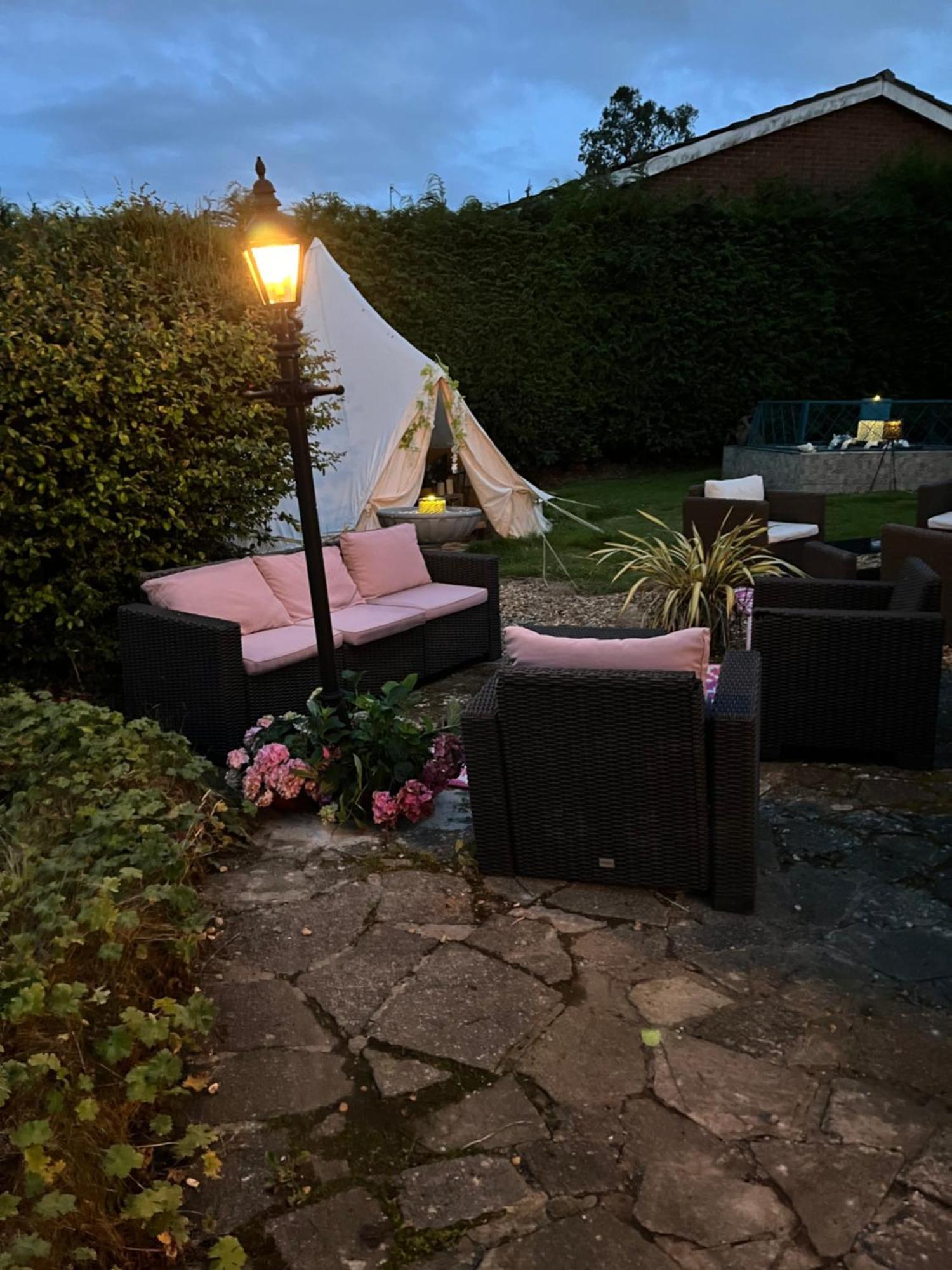 Overdale Motel Lisburn Exteriör bild